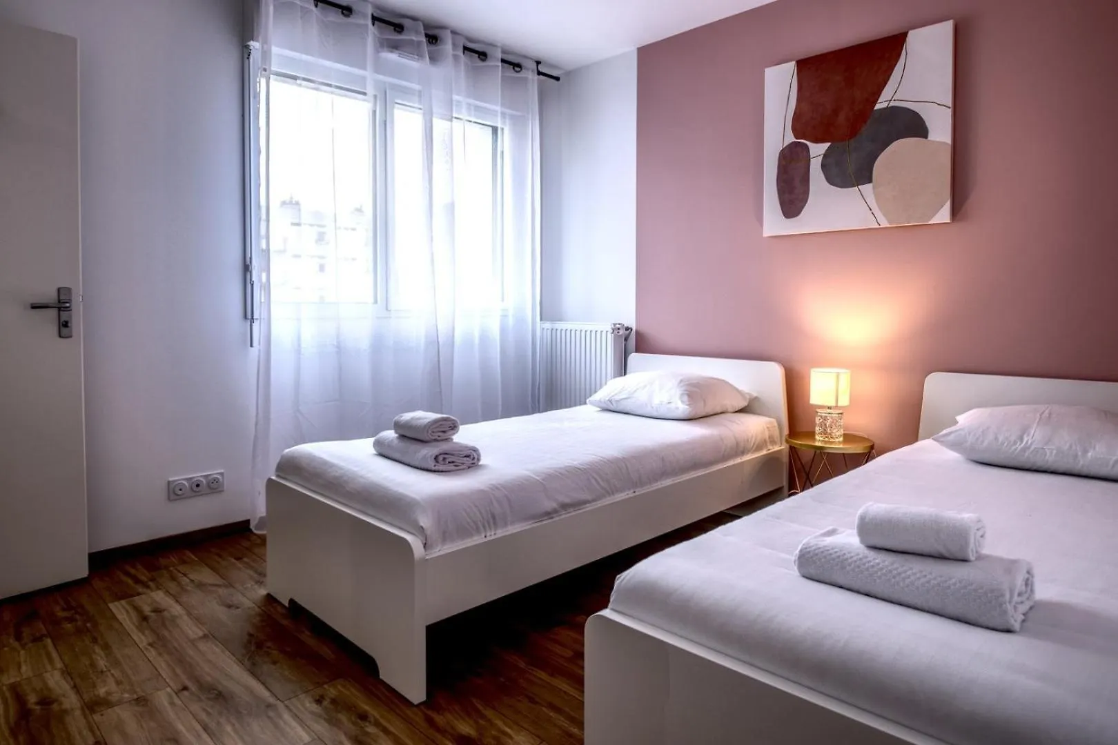 Le Normand- Appartement Neuf, 3 Chambres, Terrasse Rennes 0*,  France